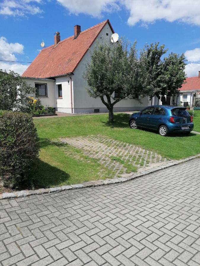 Toepferblick Apartment Olbersdorf ภายนอก รูปภาพ